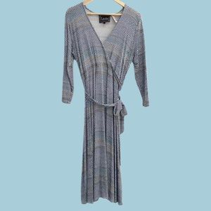 Leota Maternity Perfect Wrap Dress Sz L